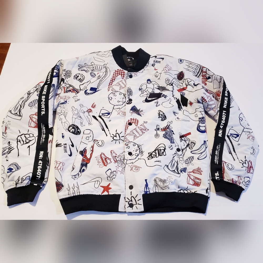 Nike Sportswear All Over Print Bomber Jacket Mens Medium NWT
